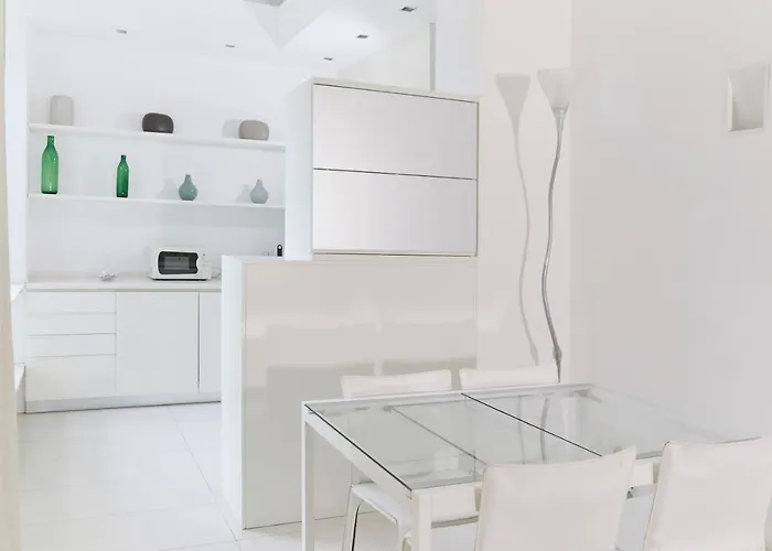 Prestige Boutique Homes-duomo Apartment Milan